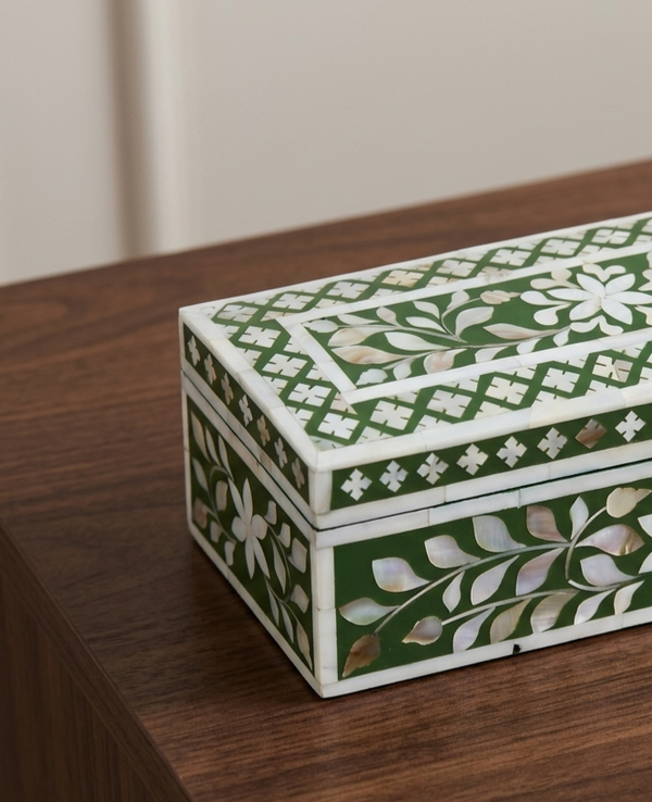 Handcrafted Mother of Pearl Inlay Jewelry Box – Green Floral Design